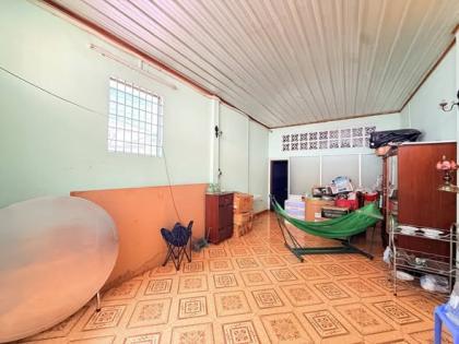 Nhà Đường Lạc Long Quân Quận Tân Bình Phường 11 Cũ.