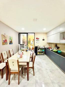 Ở NGAY! Bán Nhà Đẹp 4 Tầng Nam Kỳ Khởi Nghĩa, 68m2, Chỉ 12.3 Tỷ TL