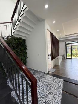 BIỆT THỰ MINI VƯỜN LÀI NỐI DÀI – THẠNH LỘC, Q12 - NGANG 8M – ĐƯỜNG 8M – CÁCH QL1A CHỈ 150M