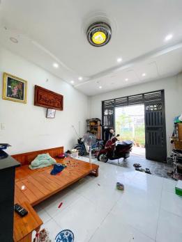 Bán nhà Tô Ký Quận 12 giá 4,25 tỷ – nhà đẹp, đường 6m ô tô, sổ hồng riêng