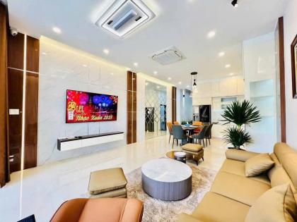 GIẢM SÂU 600 TRIỆU – SIÊU PHẨM THANG MÁY MẶT TIỀN HIỆP THÀNH 18 – Q12