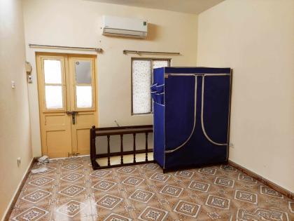 ĐỘI CẤN, VẠN PHÚC, BA ĐÌNH, 36M2, 2 TẦNG, NHÀ ĐẸP, GẦN PHỐ, SÂN RỘNG, 6.5 TRIỆU