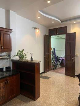 Bán nhà Võ Chí Công gần viện Tim 32m2- 4,5 tầng- giá 8,38 tỷ