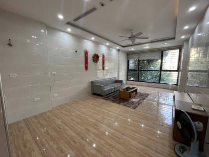 Cho thuê LK Ngô Thì Nhậm 60m 7 tầng thông sàn thang máy 25tr 0903409888