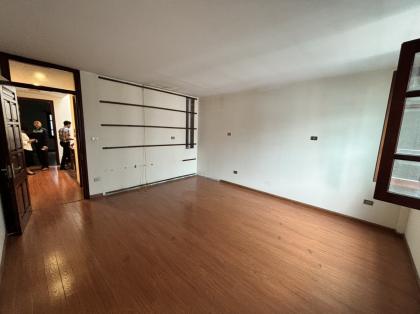 Cho thuê nhà đẹp KĐT Văn Quán 100m2 có thang máy chỉ 20tr 0903409888