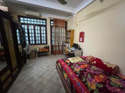 BÁN NHÀ ĐƯỜNG TRỊNH ĐÌNH CỬU, HOÀNG MAI, NHÀ DÂN XÂY, Ô TÔ, GẦN PHỐ