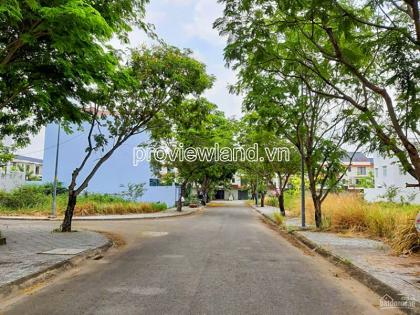 Bán lô đất mặt tiền đường D6, gần Liên Phường, 320m2, ngang 16m, đang cho thuê