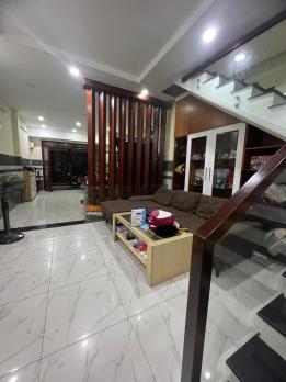 XE HƠI VÀO NHÀ! Bán Nhà Đẹp 5 Tầng Nguyễn Văn Trỗi, 65m2, Chỉ 13 Tỷ TL