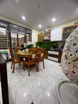 XE HƠI VÀO NHÀ! Bán Nhà Đẹp 5 Tầng Nguyễn Văn Trỗi, 65m2, Chỉ 13 Tỷ TL