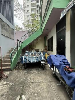 Bán gấp nhà hẻm ô tô Quận Bình Thạnh, giáp Phú Nhuận, kinh doanh sầm uất, giá rẻ nhất