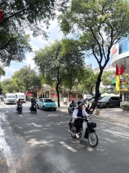 Bán nhà mặt tiền Quận 3 TP.HCM – khu lõi trung tâm, giá trị cao