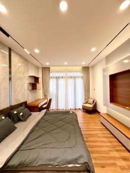 **Bán nhà HXH Âu Cơ, phường 9, quận Tân Bình (4x18) 5 tầng nhà đẹp