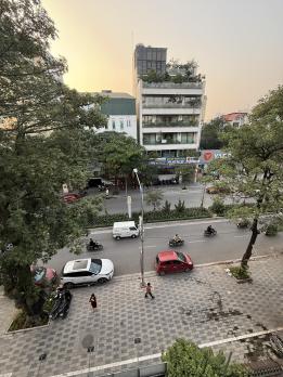 Bán Nhà Mặt Phố Lạc Long Quân Tây Hồ 155m2-5T MT8m Vỉa Hè Khủng 155 Tỷ Lạc Long Quân