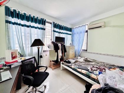 TRUNG TÂM TÂN BÌNH - 4x10.5 x 4 tầng BTCT/ 4 pn - 3 bước ra mặt tiền - chỉ 8 tỷ.