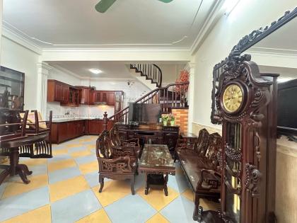 BÁN NHÀ PHỐ NGỌC KHÁNH, BA ĐÌNH, NHÀ DÂN XÂY, MẶT TIỀN RỘNG, GẦN NGAY PHỐ