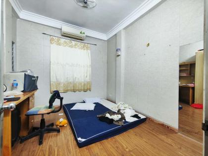 CHO THUÊ NHÀ NGUYÊN CĂN PHỐ NGỌC KHÁNH, BA ĐÌNH, NHÀ ĐẸP Ở LUÔN, GẦN PHỐ, 8 TRIỆU