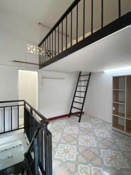 Cần bán nhà vi bằng Hẻm xe hơi Huỳnh Tấn Phát Q7