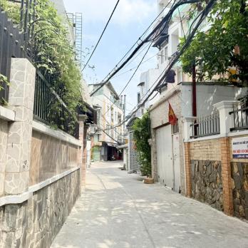 Ngay khu SÂN BAY TSN - Nhà đẹp 3 tấm đúc, 49.5m2, ngang lớn, hẻm thông, sát mặt tiền - 9.9 tỷ.