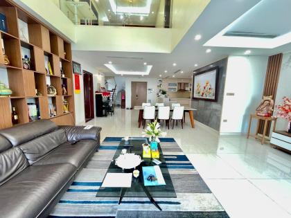 ????Căn Duplex tòa Golden Field Nguyễn Cơ Thạch 226m 4PN Nội thất đẳng cấp