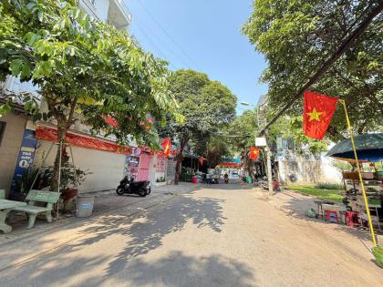 BIỆT THỰ MINI HẦM 3 LẦU – VIEW CV K82 – DÒNG TIỀN 25TR/THÁNG – CHỈ 12.5 TỶ