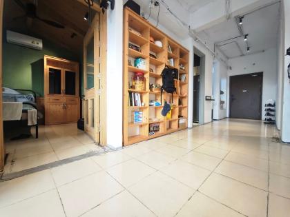 Bán căn hộ tòa Lạc Hồng Phú Thượng 77m2- 2N2VS- giá 6,6 tỷ