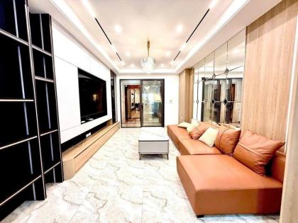 Bán Nhà P/Lô Ô Tô Tránh 58m2-6T Th/Máy Vừa Ở Vừa KD 20,2 Tỷ Nguyễn Văn Cừ.