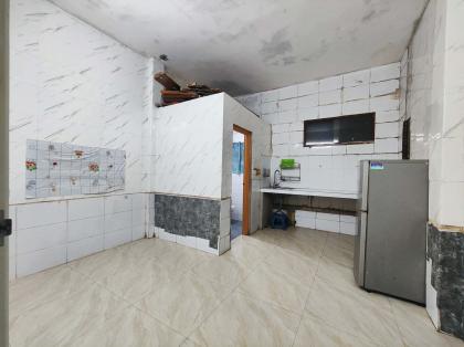 NGUYÊN CĂN ĐÀO TẤN, BA ĐÌNH, NGÕ BA GÁC TRÁNH, SÂN RỘNG, Ở LUÔN, 8 TRIỆU