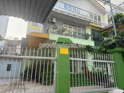 Cho thuê nhà Quận 3, Cách Mạng Tháng 8, 1 hầm + 3 tầng, 432m2, 15 phòng