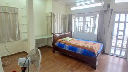 Bán nhà Hẻm 6m Cộng Hòa - thông ra Thăng Long, 4,4x11, nở L 9m, 3 Tầng - 4PN, 13,9 tỷ.