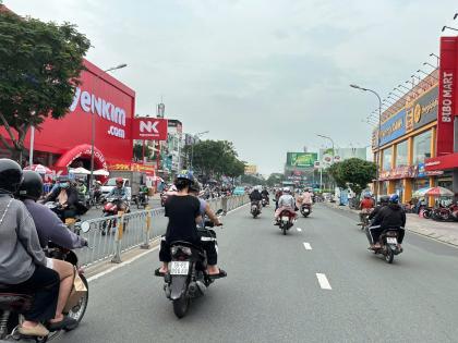 Bán MTKD 30m có vỉa hè Nguyễn Oanh 130m2 ngang 5.2m KD đa nghề gần chợ An Nhơn 21.5 tỷ