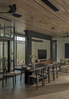 Bán biệt thự hồ bơi Thảo Điền 534 m², ngang 15m, 4 tầng, 3PN, thang máy, 138 tỷ