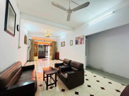 NHỈNH 9 TỶ CÓ XỨNG ĐÁNG CHO 90M2 NHÀ CÓ KẾT CẤU - XE HƠI ĐỖ CỬA - ngay khu ĐẲNG CẤP Bàu Cát?