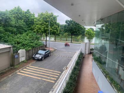 Bán Nhà Mặt Phố Lâm Hạ Bồ Đề Long Biên 260m2-7T-3MT VIEW Hồ 135 Tỷ Lâm Hạ.