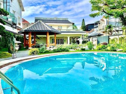 Siêu biệt thự Thảo Điền, 50x20m đất, hồ bơi + sân vườn cực đẹp, 250 tỷ