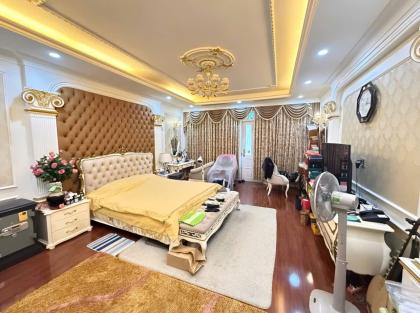 VPBank phát mại biệt thự KĐT Linh Đàm gần hồ Linh Đàm 200m2 chỉ 4x tỷ. LH 0989626116