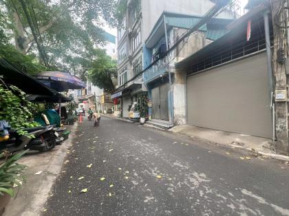 Bán Đât P/Lô 2 Ô Tô Tránh Hoàng Quốc Việt Cầu Giấy 110m2-Mt 7,6m 2 Vỉa Hè 45 Tỷ Hoàng Quốc Việt.